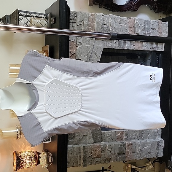 McDavid Mens Hex Sternum Shirt Size Small Bodyshirt w Mesh Top White & Gray - Picture 2 of 11